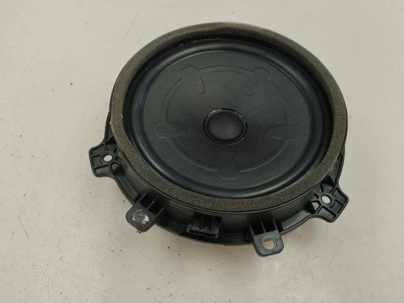 SISTEMA AUDIO RADIO CD HYUNDAI BAYON 2023 1.2 (84CV)