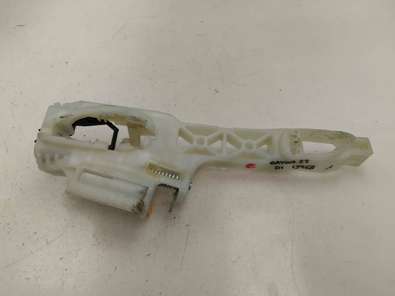 MANETA EXTERIOR DELANTERA IZQUIERDA HYUNDAI BAYON 2023 1.2 (84CV)