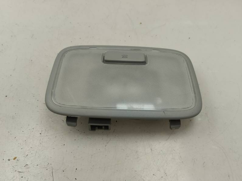 LUZ INTERIOR HYUNDAI BAYON 2023 1.2 (84CV)