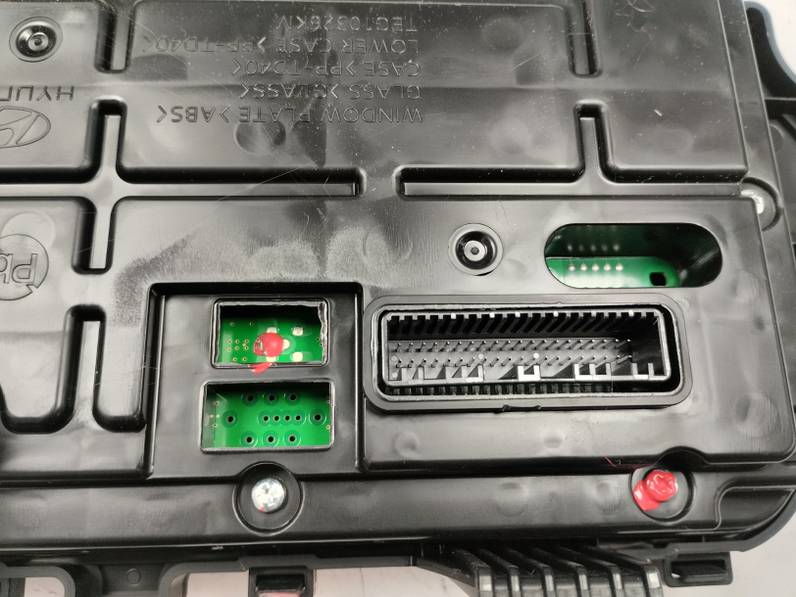 CUADRO INSTRUMENTOS HYUNDAI BAYON 2023 1.2 (84CV)