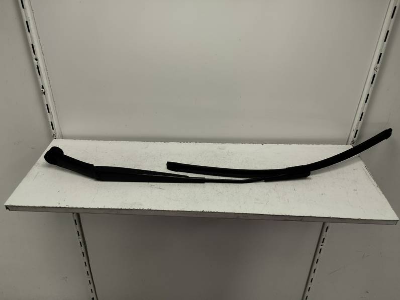 BRAZO LIMPIA DELANTERO IZQUIERDO HYUNDAI BAYON 2023 1.2 (84CV)