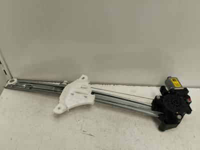 ELEVALUNAS DELANTERO DERECHO HYUNDAI BAYON 2023 1.2 (84CV)