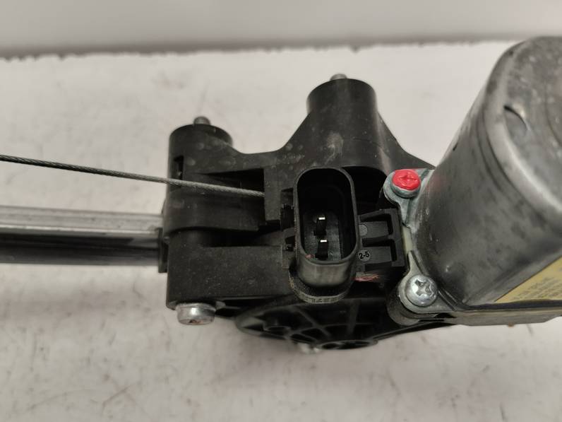 ELEVALUNAS DELANTERO DERECHO HYUNDAI BAYON 2023 1.2 (84CV)