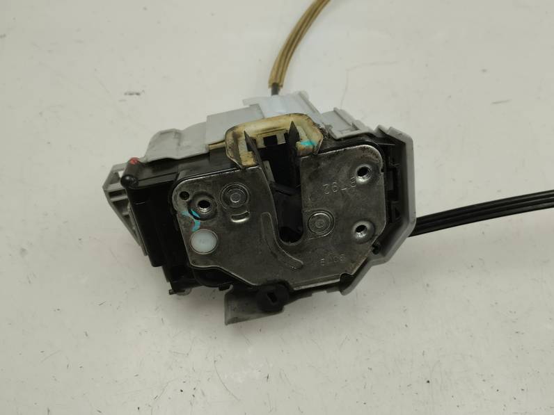 CERRADURA PUERTA DELANTERA DERECHA LANCIA DELTA 2008 1.6 D (120 CV)