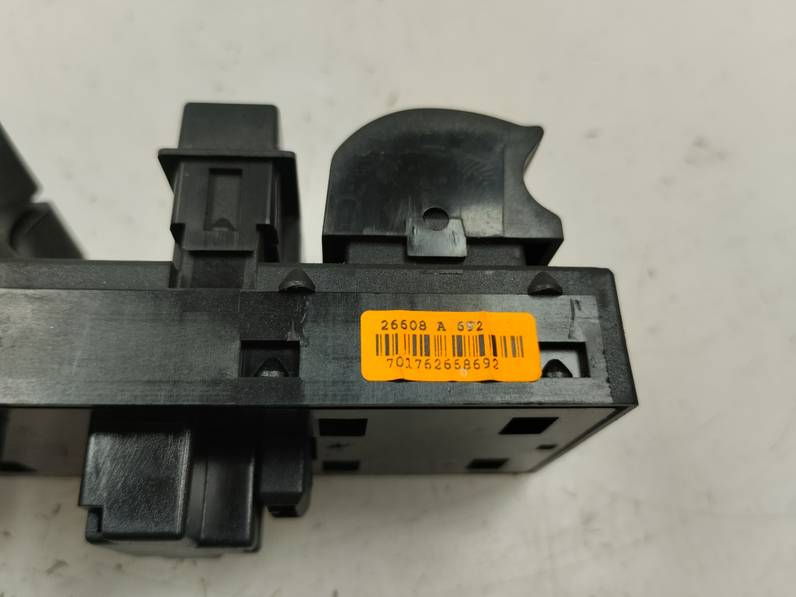 MANDO ELEVALUNAS DELANTERO IZQUIERDO LANCIA DELTA 2008 1.6 D (120 CV)