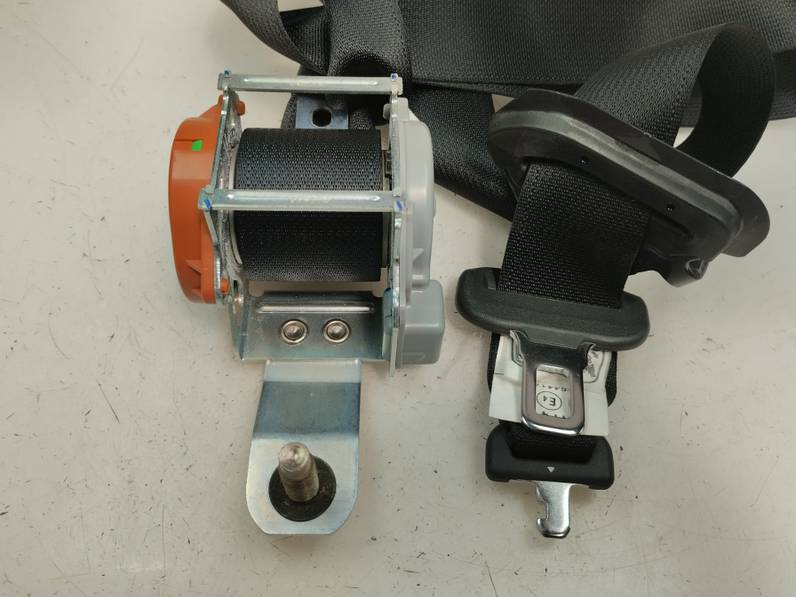 CINTURON SEGURIDAD TRASERO CENTRAL HONDA HR V 2017 1.6 DTEC (120 CV)