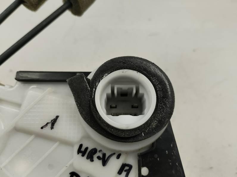 CERRADURA PUERTA DELANTERA DERECHA HONDA HR V 2017 1.6 DTEC (120 CV)