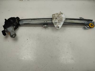 ELEVALUNAS DELANTERO DERECHO HONDA HR V 2017 1.6 DTEC (120 CV)