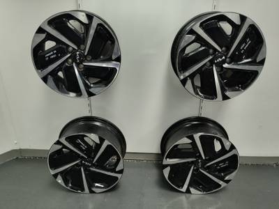 JUEGO LLANTAS KIA SPORTAGE 2023 1.6 (132 CV)