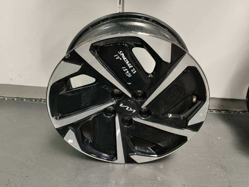 JUEGO LLANTAS KIA SPORTAGE 2023 1.6 (132 CV)