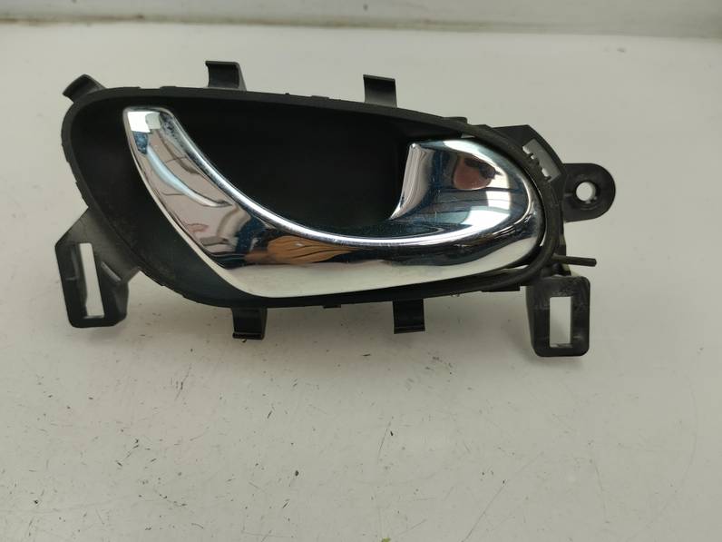 MANETA INTERIOR TRASERA DERECHA NISSAN QASHQAI 2017 1.5 TURBODIESEL (110 CV)