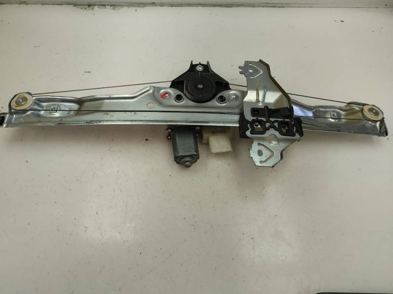 ELEVALUNAS DELANTERO DERECHO NISSAN QASHQAI 2017 1.5 TURBODIESEL (110 CV)