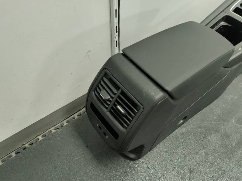 JUEGO ASIENTOS COMPLETO SEAT LEON 2023 1.5 16V TSI ACT (131 CV)