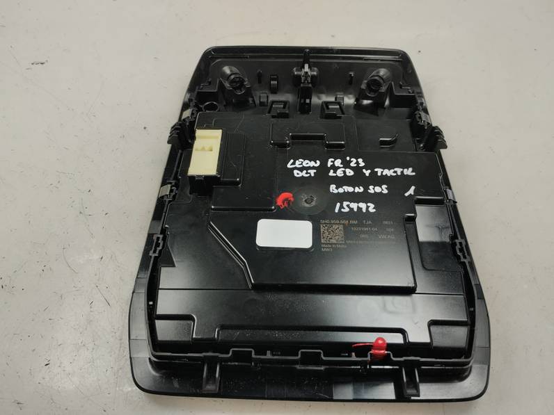 LUZ INTERIOR SEAT LEON 2023 1.5 16V TSI ACT (131 CV)