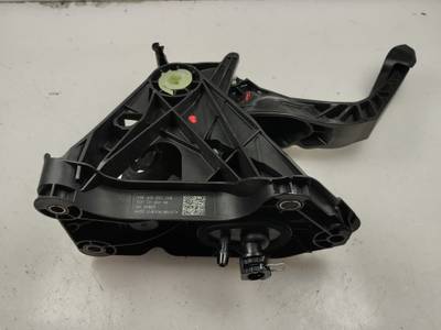 PEDAL EMBRAGUE SEAT LEON 2023 1.5 16V TSI ACT (131 CV)