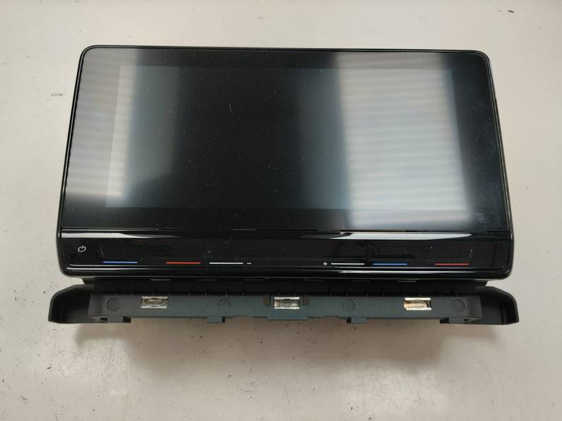 PANTALLA MULTIFUNCION SEAT LEON 2023 1.5 16V TSI ACT (131 CV)