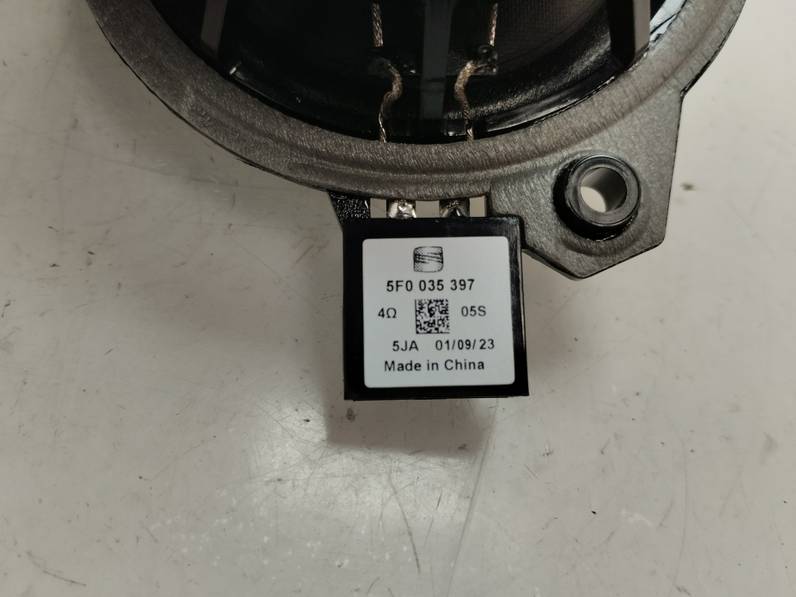 SISTEMA AUDIO RADIO CD SEAT LEON 2023 1.5 16V TSI ACT (131 CV)