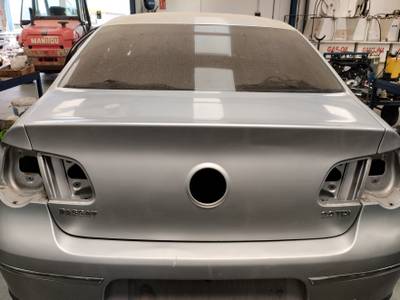 PORTON TRASERO VOLKSWAGEN PASSAT BERLINA 2005 2.0 TDI (140 CV)