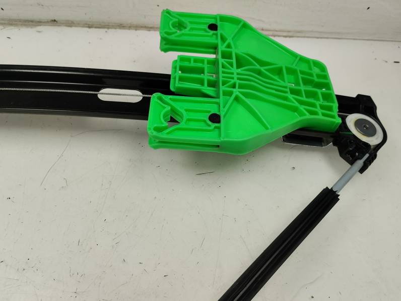 ELEVALUNAS TRASERO IZQUIERDO SEAT LEON 2023 1.5 16V TSI ACT (131 CV)