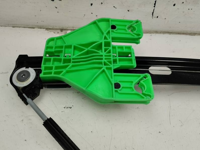 ELEVALUNAS TRASERO DERECHO SEAT LEON 2023 1.5 16V TSI ACT (131 CV)