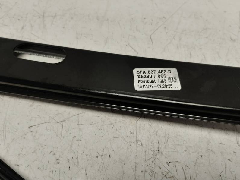 ELEVALUNAS DELANTERO DERECHO SEAT LEON 2023 1.5 16V TSI ACT (131 CV)