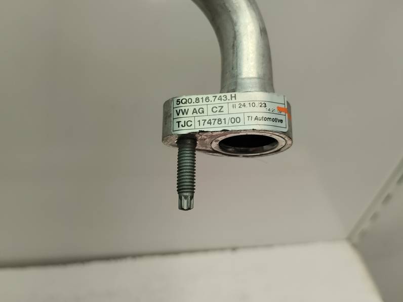 TUBOS AIRE ACONDICIONADO SEAT LEON 2023 1.5 16V TSI ACT (131 CV)