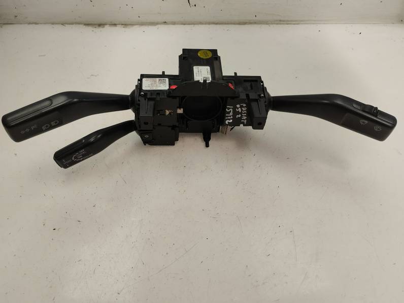 MANDO MULTIFUNCION VOLKSWAGEN PASSAT BERLINA 2005 2.0 TDI (140 CV)