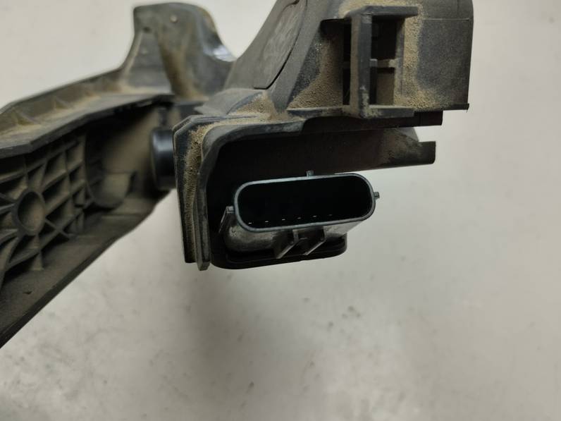 POTENCIOMETRO PEDAL VOLKSWAGEN PASSAT BERLINA 2005 2.0 TDI (140 CV)