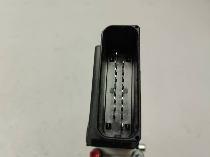 MOTOR ELEVALUNAS TRASERO IZQUIERDO VOLKSWAGEN PASSAT BERLINA 2005 2.0 TDI (140 CV)