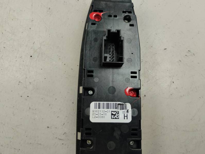 MANDO ELEVALUNAS DELANTERO IZQUIERDO BMW SERIE 4 CABRIO 2016 3.0 TURBODIESEL (313 CV)