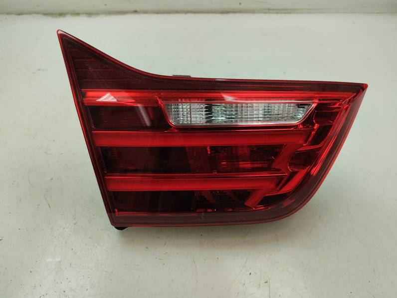 PILOTO TRASERO IZQUIERDO INTERIOR BMW SERIE 4 CABRIO 2016 3.0 TURBODIESEL (313 CV)