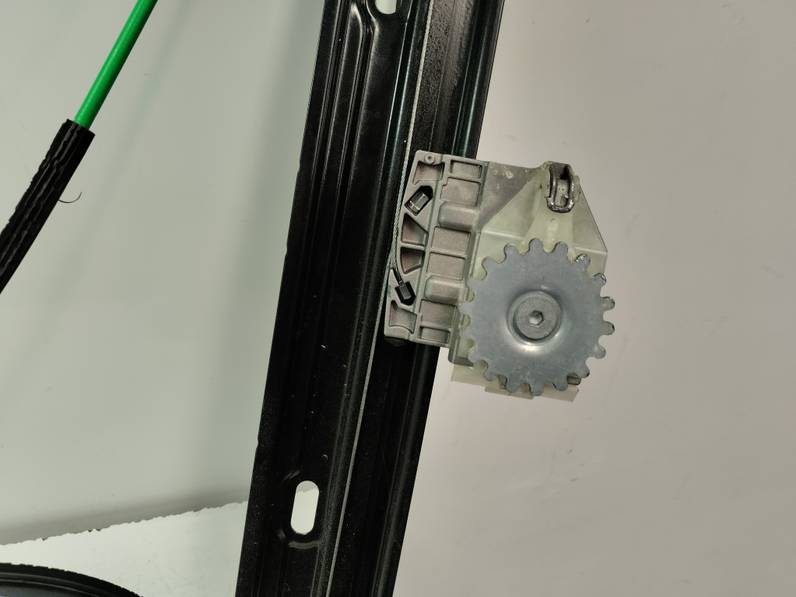 ELEVALUNAS DELANTERO DERECHO BMW SERIE 4 CABRIO 2016 3.0 TURBODIESEL (313 CV)