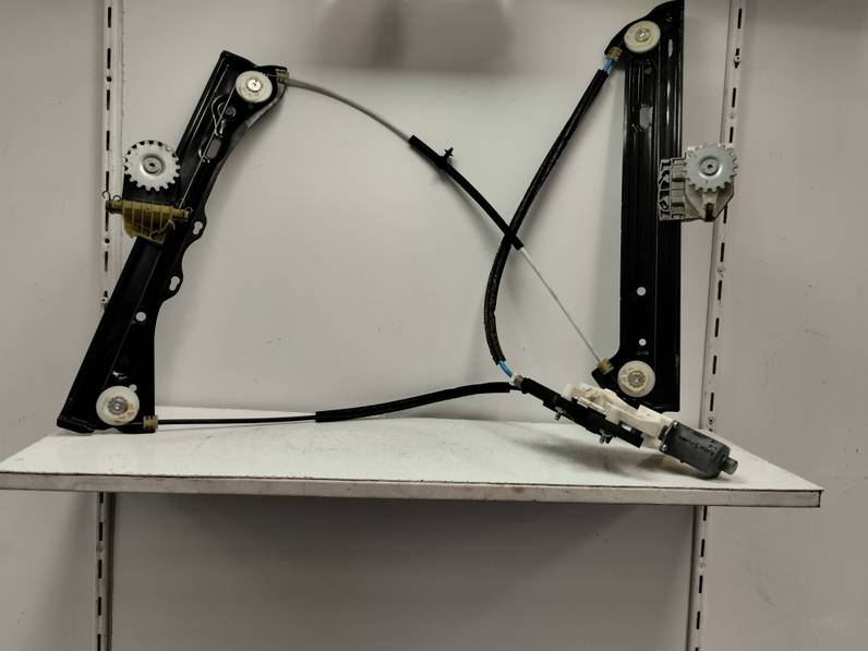 ELEVALUNAS DELANTERO IZQUIERDO BMW SERIE 4 CABRIO 2016 3.0 TURBODIESEL (313 CV)