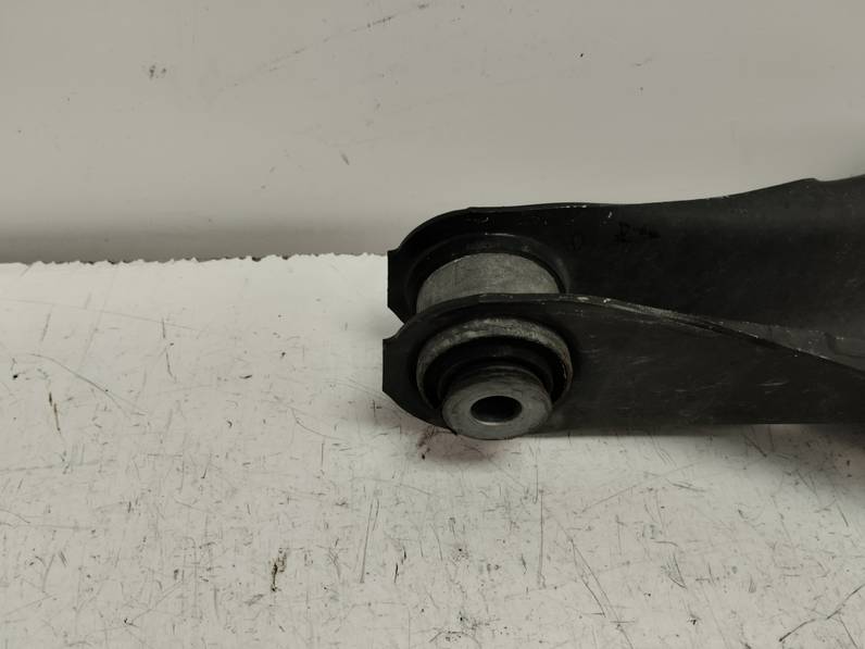BRAZO SUSPENSION INFERIOR TRASERO IZQUIERDO BMW SERIE 4 CABRIO 2016 3.0 TURBODIESEL (313 CV)
