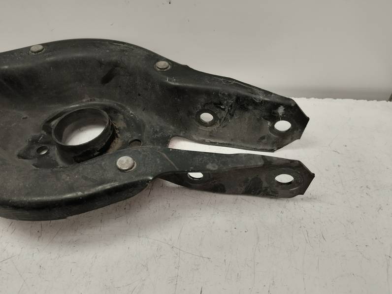 BRAZO SUSPENSION INFERIOR TRASERO IZQUIERDO BMW SERIE 4 CABRIO 2016 3.0 TURBODIESEL (313 CV)