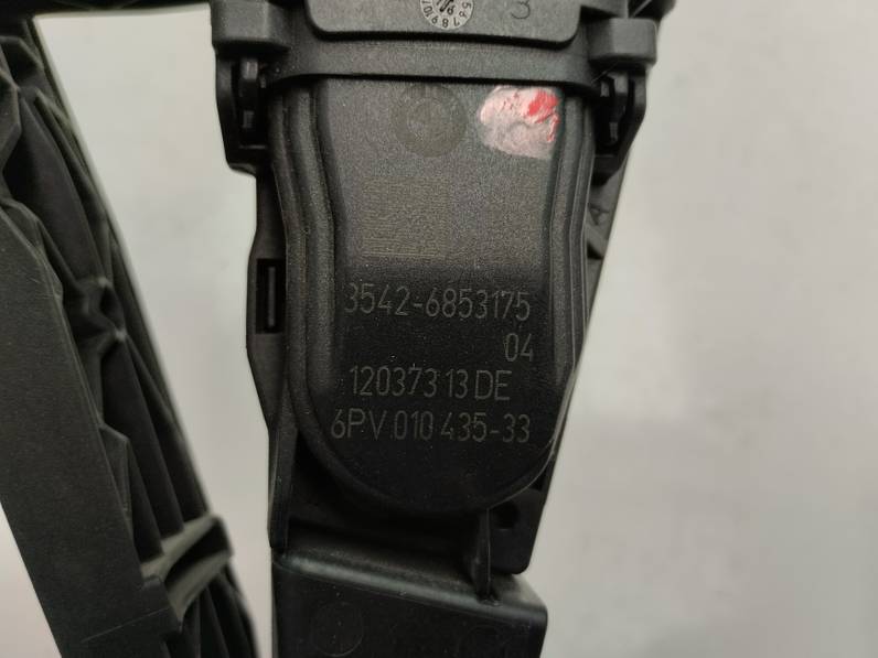 POTENCIOMETRO PEDAL BMW SERIE 4 CABRIO 2016 3.0 TURBODIESEL (313 CV)