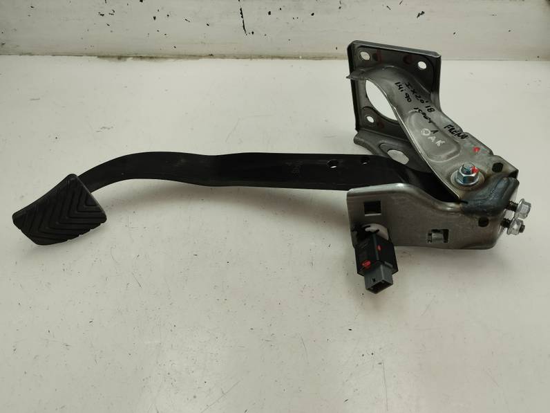 PEDAL FRENO HYUNDAI IX20 2018 1.4 (90 CV)