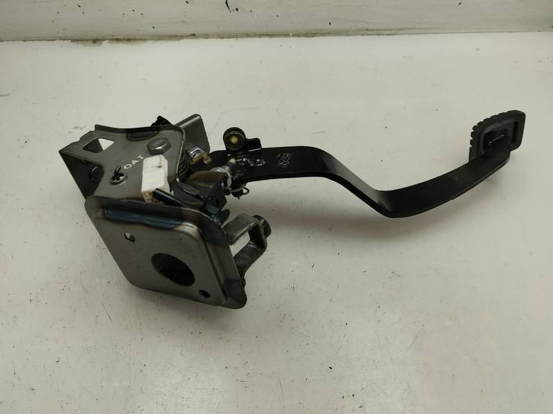 PEDAL EMBRAGUE HYUNDAI IX20 2018 1.4 (90 CV)
