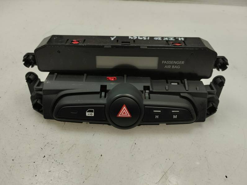 WARNING HYUNDAI IX20 2018 1.4 (90 CV)