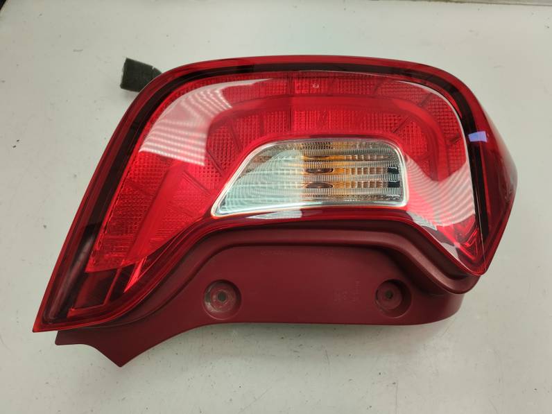 PILOTO TRASERO IZQUIERDO KIA PICANTO 2018 1.0 (67 CV)