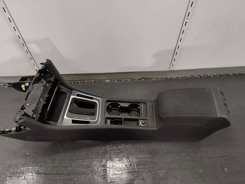 JUEGO ASIENTOS COMPLETO VOLKSWAGEN GOLF VII LIM 2017 1.4 16V TSI (125 CV)