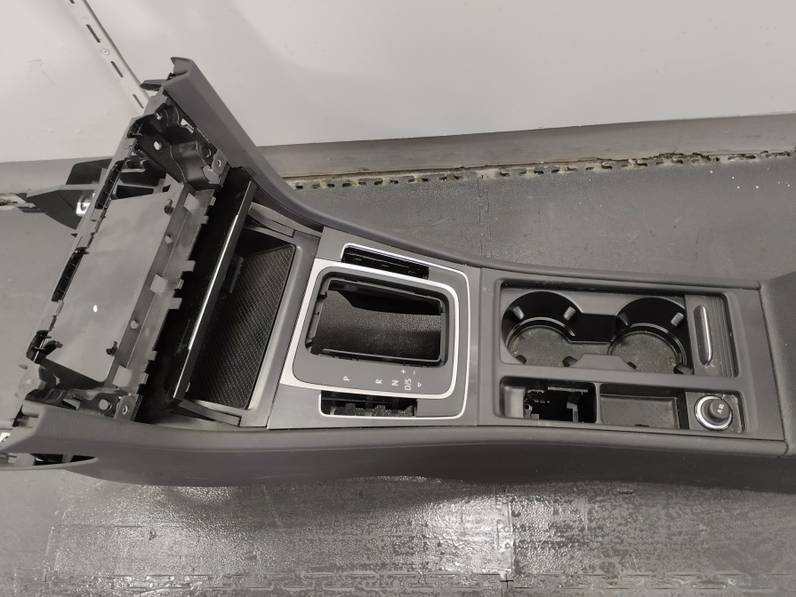 JUEGO ASIENTOS COMPLETO VOLKSWAGEN GOLF VII LIM 2017 1.4 16V TSI (125 CV)