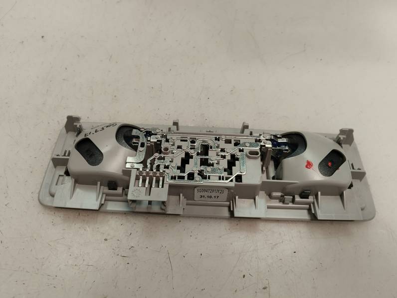 LUZ INTERIOR VOLKSWAGEN GOLF VII LIM 2017 1.4 16V TSI (125 CV)