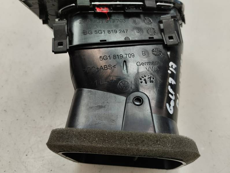 REJILLA AIREADORA VOLKSWAGEN GOLF VII LIM 2017 1.4 16V TSI (125 CV)