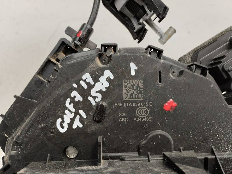 CERRADURA PUERTA TRASERA IZQUIERDA VOLKSWAGEN GOLF VII LIM 2017 1.4 16V TSI (125 CV)