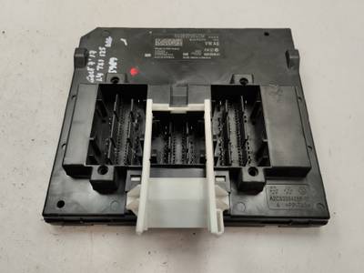 CAJA RELES FUSIBLES VOLKSWAGEN GOLF VII LIM 2017 1.4 16V TSI (125 CV)