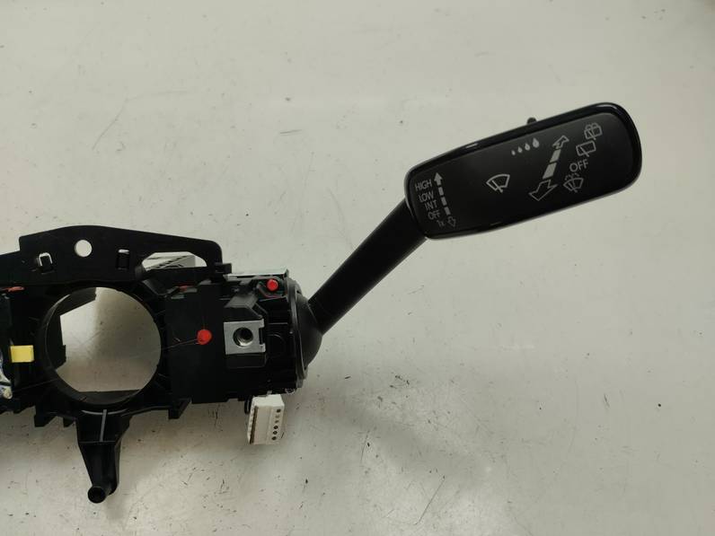 MANDO MULTIFUNCION VOLKSWAGEN GOLF VII LIM 2017 1.4 16V TSI (125 CV)