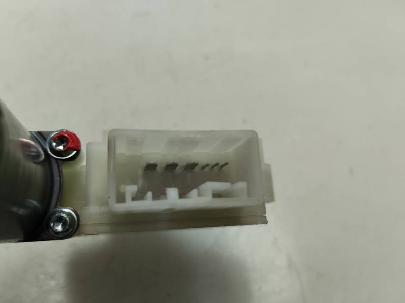 MOTOR ELEVALUNAS TRASERO DERECHO VOLKSWAGEN GOLF VII LIM 2017 1.4 16V TSI (125 CV)