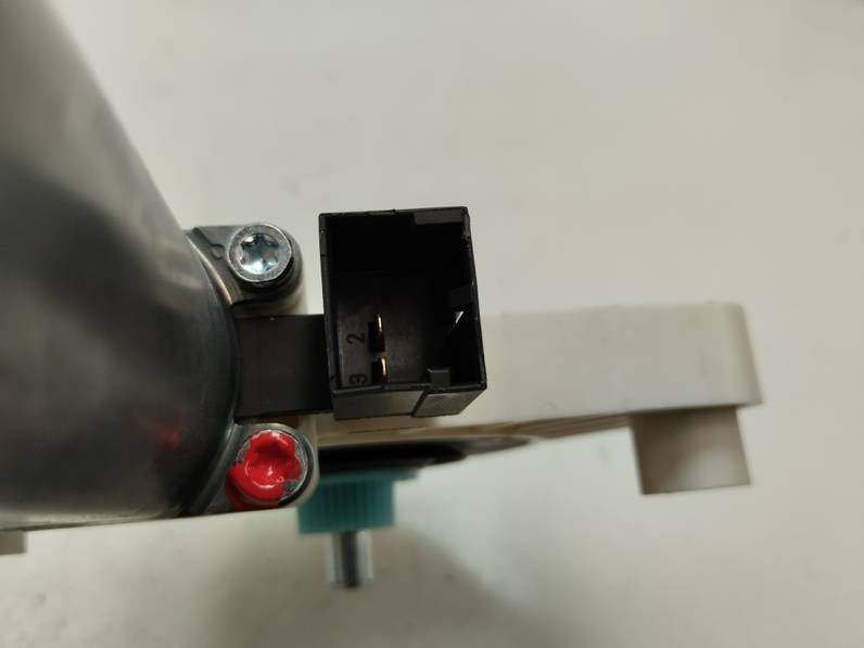 MOTOR ELEVALUNAS DELANTERO IZQUIERDO VOLKSWAGEN GOLF VII LIM 2017 1.4 16V TSI (125 CV)