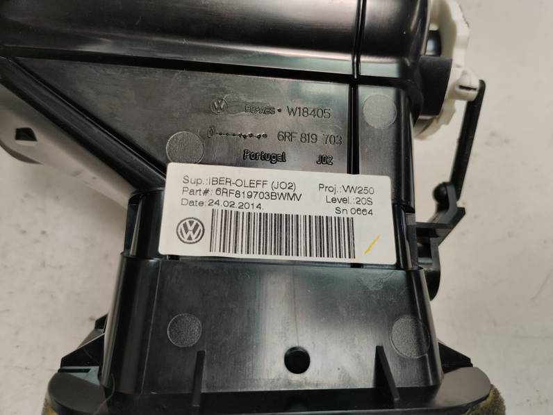 REJILLA AIREADORA VOLKSWAGEN POLO 2014 1.2 TDI (75 CV)